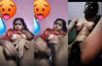 Horny Desi Girl Masturbating