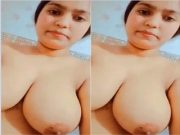 Paki Girl Shows Her Big Boobs